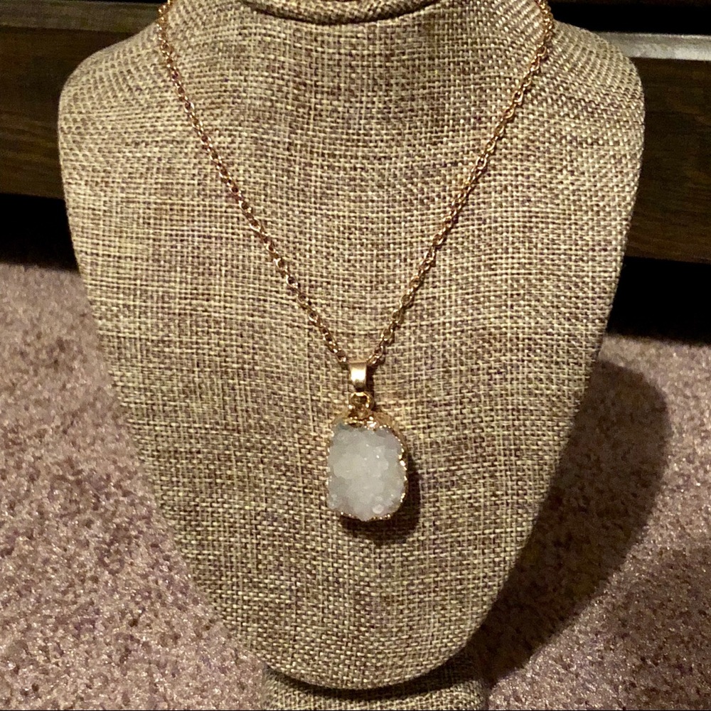 White Druzy Pendant Necklace - Picture 1 of 3